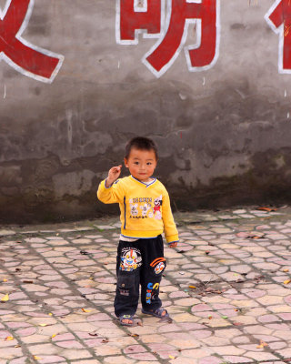 IMG_2771-Fengdu-Child.jpg
