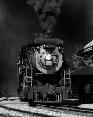 IMG_9623A-Steamtown Run By.jpg