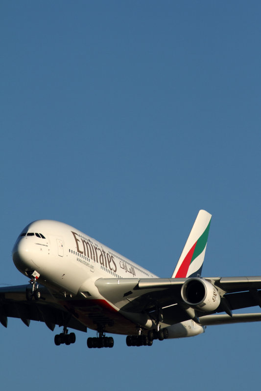 EMIRATES AIRBUS A380 MEL RF IMG_7901.jpg