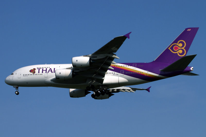 THAI AIRBUS A380 BKK RF IMG_8348.jpg