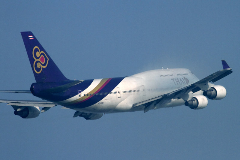 THAI BOEING 747 400 BKK RF IMG_8215.jpg