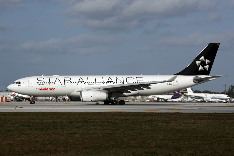 AVIANCA AIRBUS A330 200 MIA RF 5K5A9705.jpg