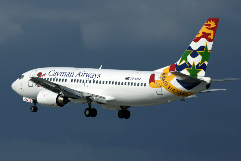 CAYMAN AIRWAYS BOEING 737 300 MIA RF 5K5A9162.jpg