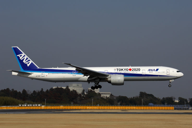 ANA BOEING 777 300ER NRT RF 5K5A9507.jpg