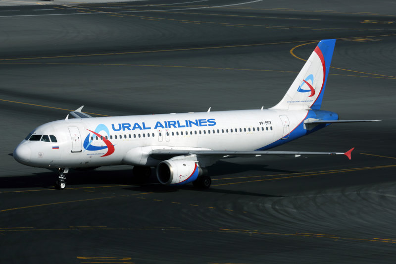 URAL AIRLINES AIRBUS A320 DXB RF 5K5A9774.jpg