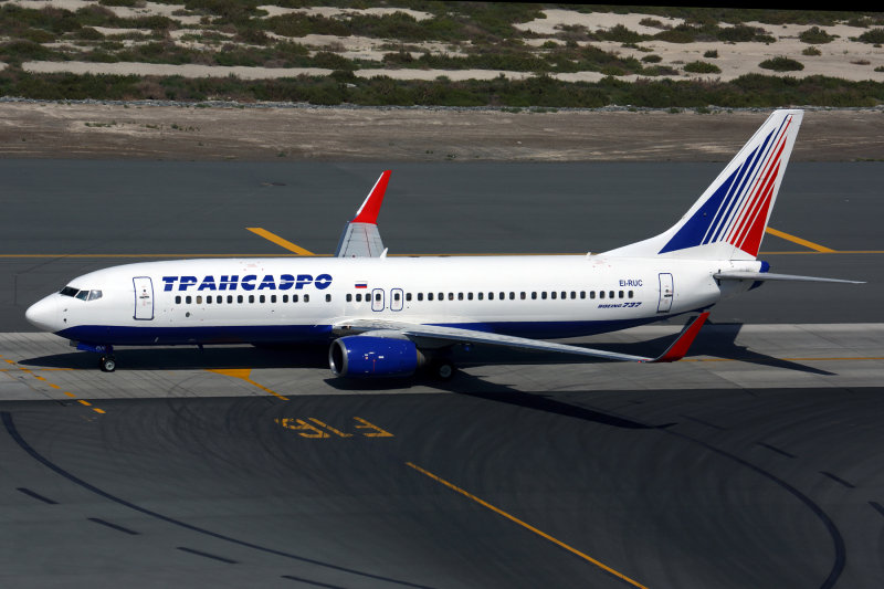 TRANSAERO BOEING 737 800 DXB RF 5K5A0253.jpg