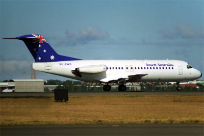 ANSETT AUSTRALIA FOKKER F28 4000 SYD RF 835 25.jpg