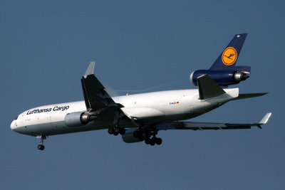 LUFTHANSA CARGO MD11F BKK RF 2IMG_8545.jpg