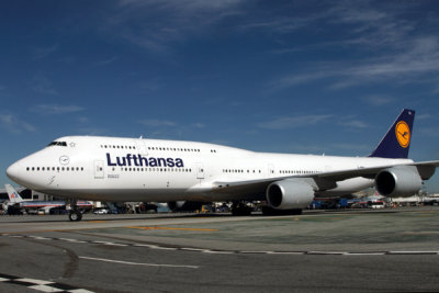LUFTHANSA BOEING 747 800 LAX RF IMG_9104.jpg