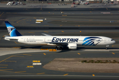 EGYPT AIR BOEING 777 300ER DXB RF 5K5A0342.jpg