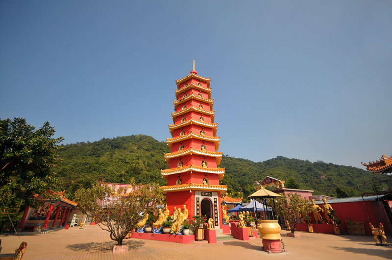 Ten Thousand Buddhas Monastery, Sha Tin