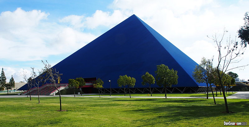 Walter Pyramid