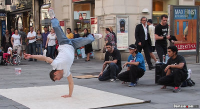 Street Performer in Vienna