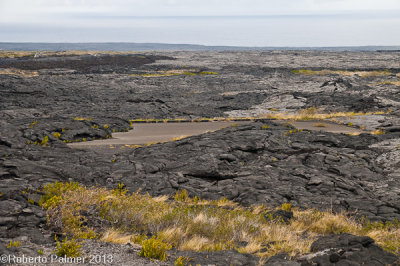 Lava do Kilauea cobrindo a estrada