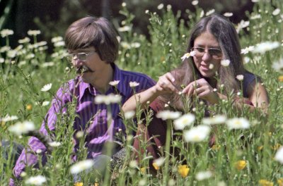 flowerchildren rs.jpg