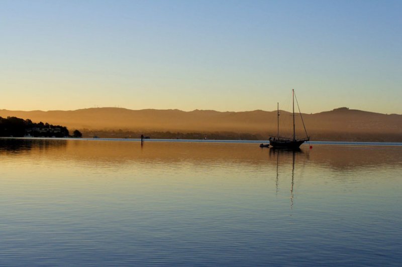 The lonely boat