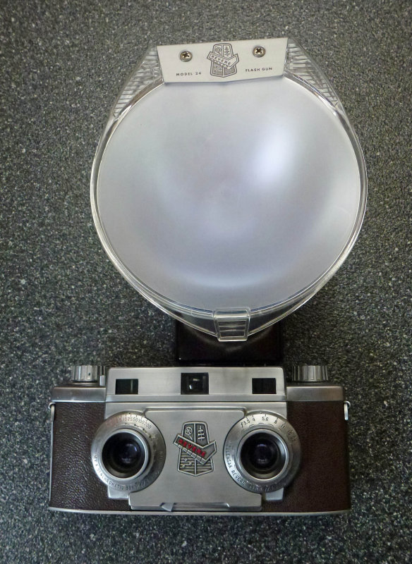 Revere Stereo 33 with Flash