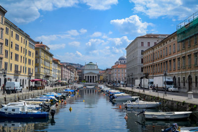 00 2012 Trieste Grand Canal NW-2.jpg
