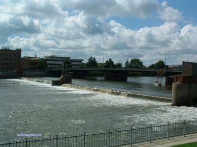 river dam.JPG