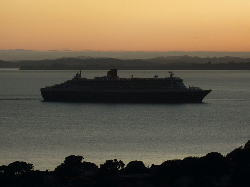 Queen Mary 2_9