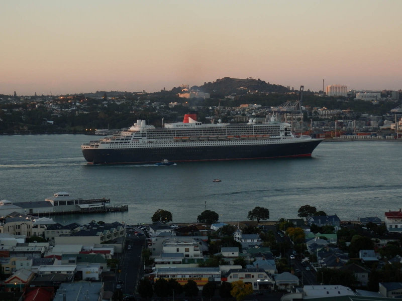 Queen Mary 2_14