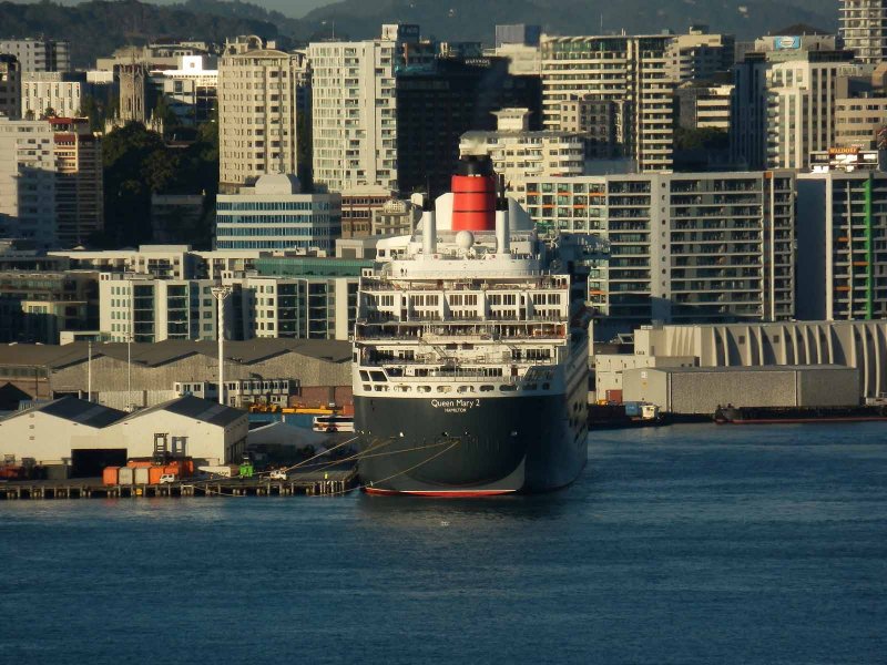 Queen Mary 2_29
