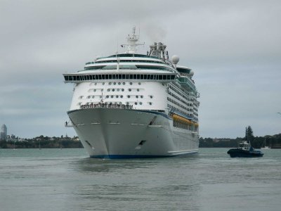 VOYAGER OF THE SEAS 3