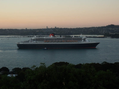 Queen Mary 2_12