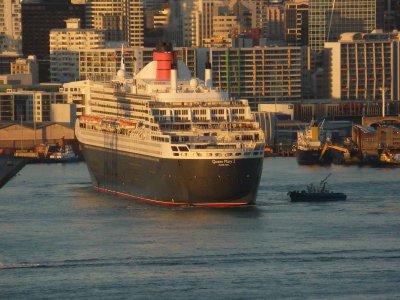 Queen Mary 2_22