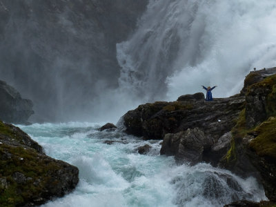 c143 - Waterfall - Barry Steele (BarryRS)