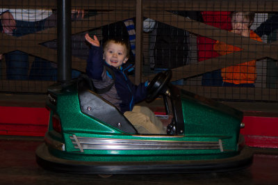 5587-ChristmasTown-121201.jpg