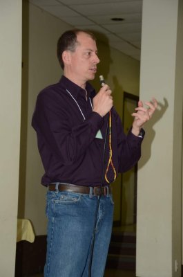 Jeff Skevington, OFNC vice-president,  speaking at the Soire