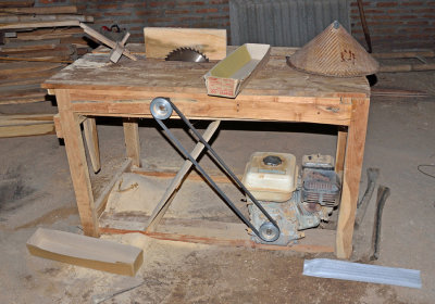 Home-made circular saw bench