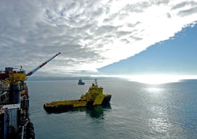 The Balder Viking unloads cargo