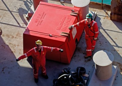 Limbering up for mooring the tanker