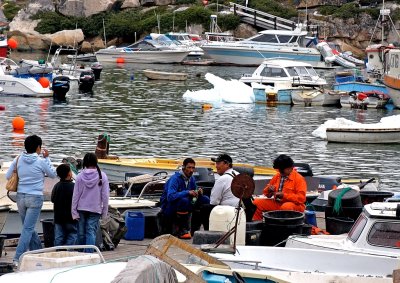 The work continues in Ilulissat harbour