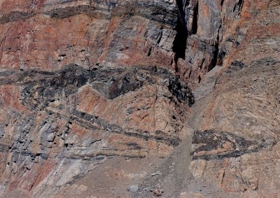 Rock pattern on Uummannaq mountain