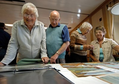 David & Helen Judson admire the pictures