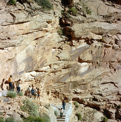 Tsegi Canyon Trail