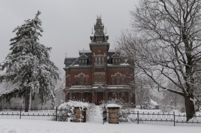 Snowy Vaile Mansion - Original