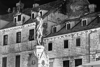 Dubrovnik, Gunduliceva Square