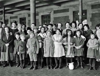 1908 - New arrivals on Ellis Island