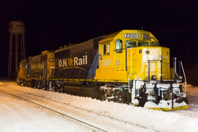 GP40-2 2200 and GP38-2 1800 at Moosonee after midnight 2013 January 9th.