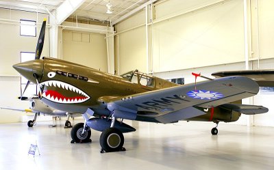 1941 Curtiss P-40E Kittyhawk Flying Tiger