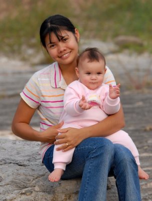 Daisy and Maria at Rock Point 1