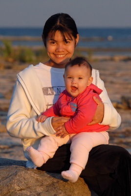 Daisy and Maria at Rock Point 2