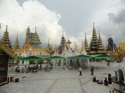 Myanmar / Shwedagon Pagoda