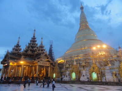 Myanmar / Shwedagon Pagoda