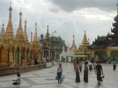 Myanmar / Shwedagon Pagoda