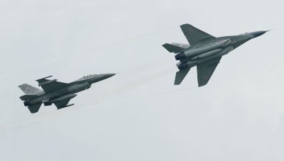 F-16 vs Mig-29 - very rarely seen in tandem